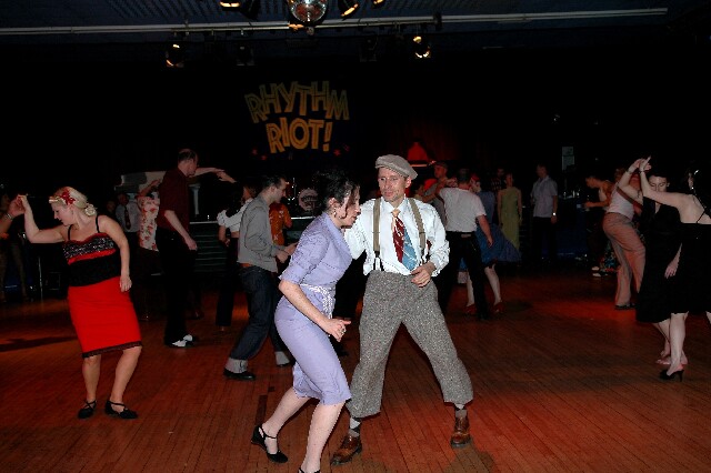 min 2006 11 26 riot 510